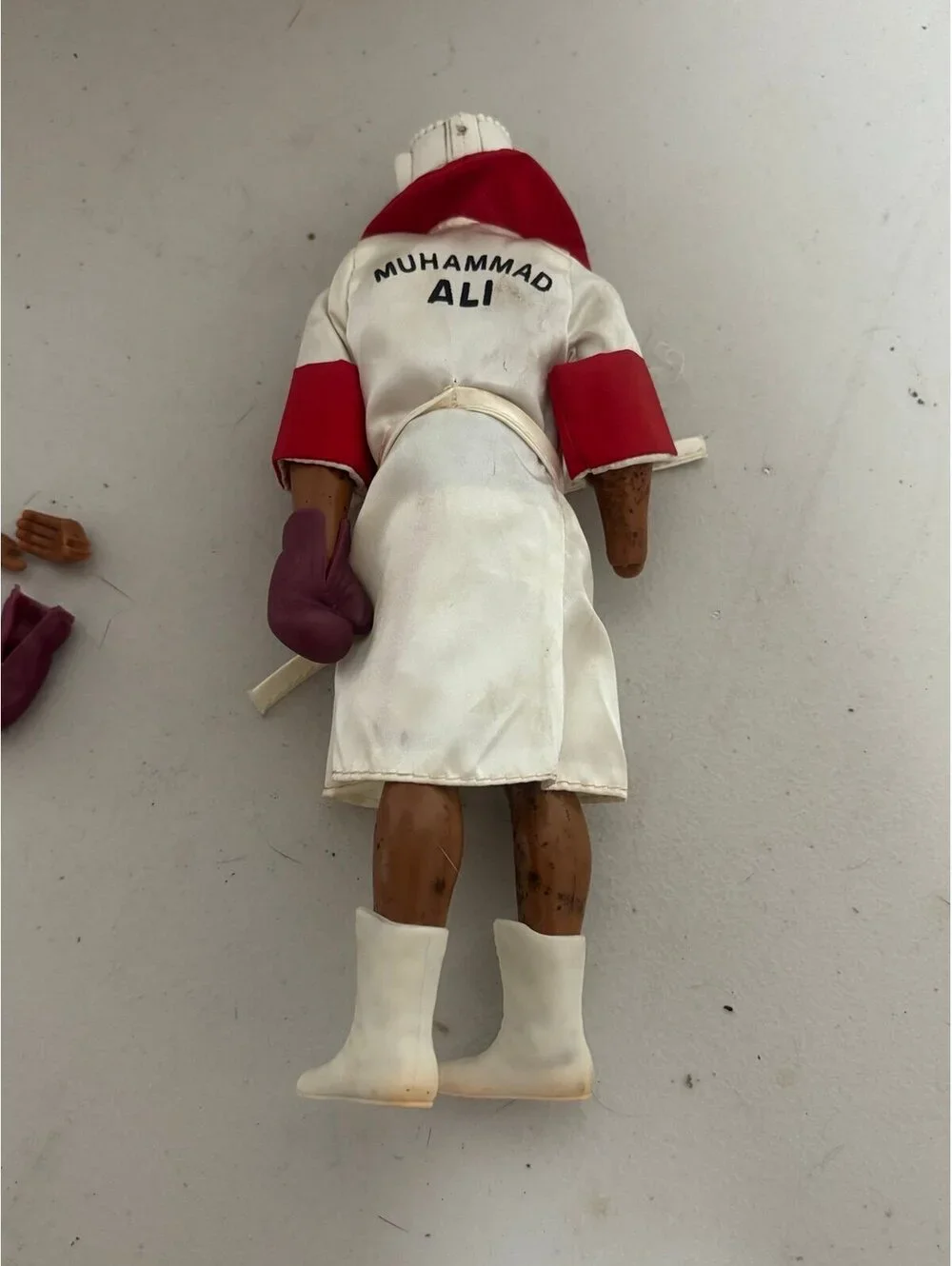 Muhammad Ali Figurine Collectable Boxing Champion - damaged